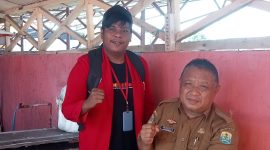 Kalak BPBD bersama Rudianto salah satu mahasiswa KKN Stisipol Buol