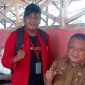 Kalak BPBD bersama Rudianto salah satu mahasiswa KKN Stisipol Buol